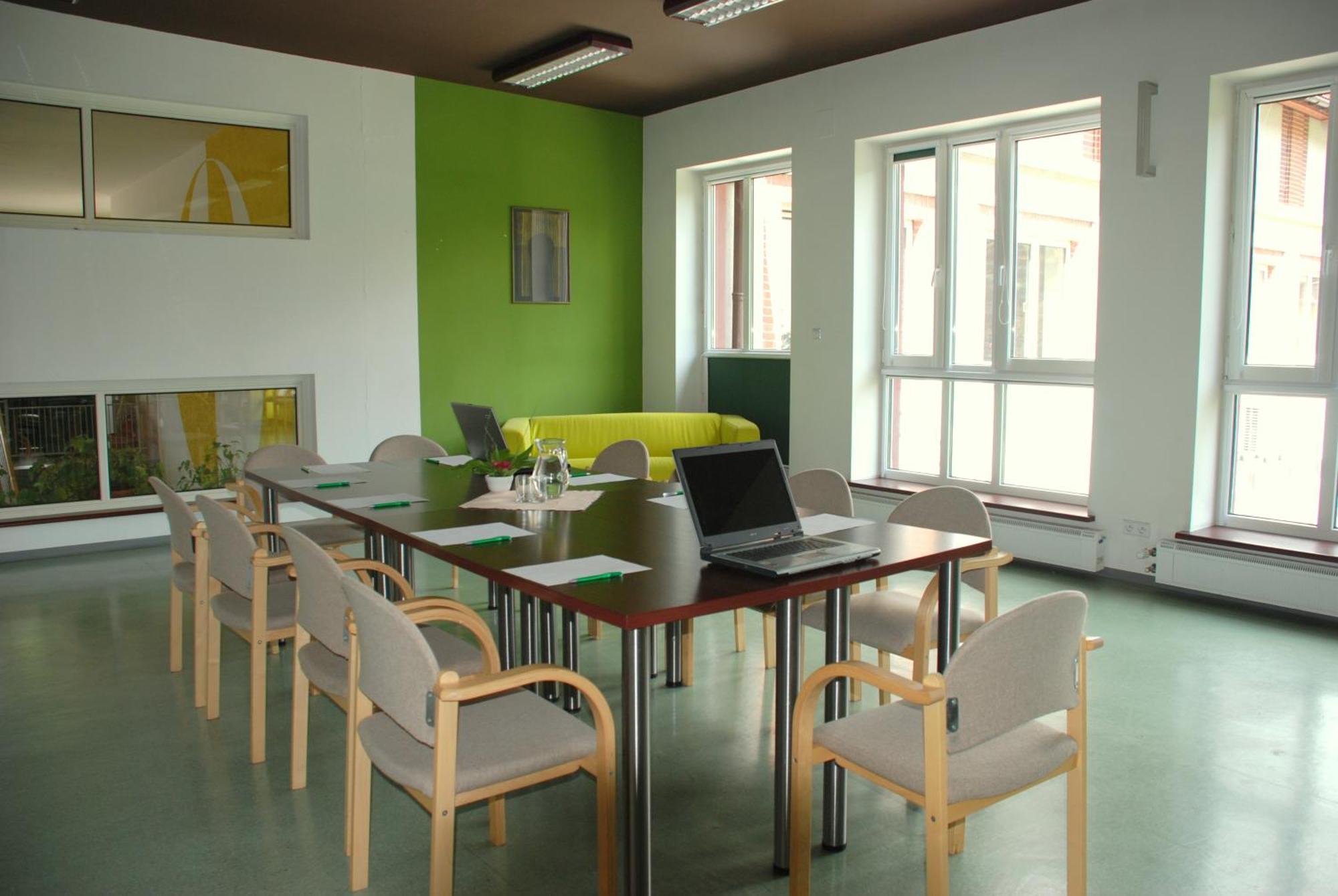 Hotel Monttis Sucha Beskidzka Bagian luar foto